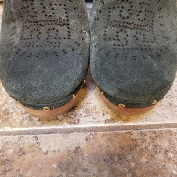 Tory Burch Suede Brayden Slingback Black Clogs - Picture 5 of 16